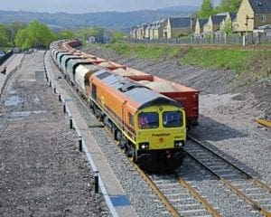 Extended Buxton sidings boost Peak stone traffic