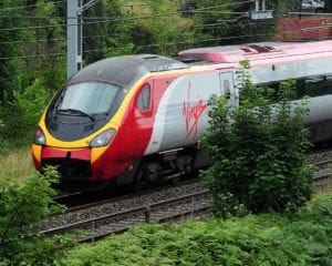 London to Glasgow passengers choose rail over air