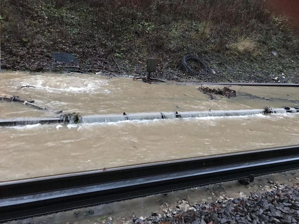 Flooding causing chaos for passengers on Christmas getaway