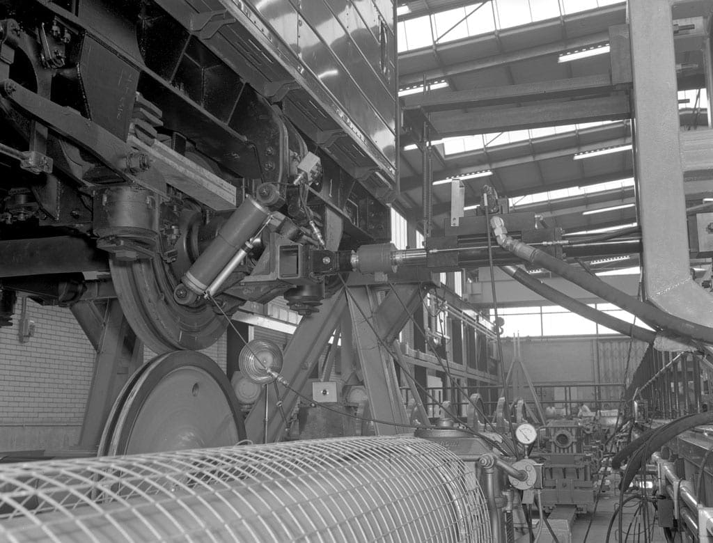 HSV5 with tapelite suspension Derby Research c.1970 NRM Underside of a train in a warehouse.