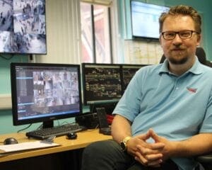 In tonight's episode, a heatwave hits the network hard, signalling equipment is out at Didcot and a surfeit of insects plague trains' windscreen wipers. Graeme Parker in the London Paddington control room.